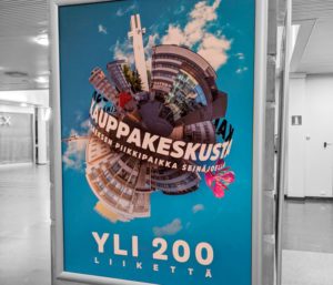 Kauppakeskusta julisteet