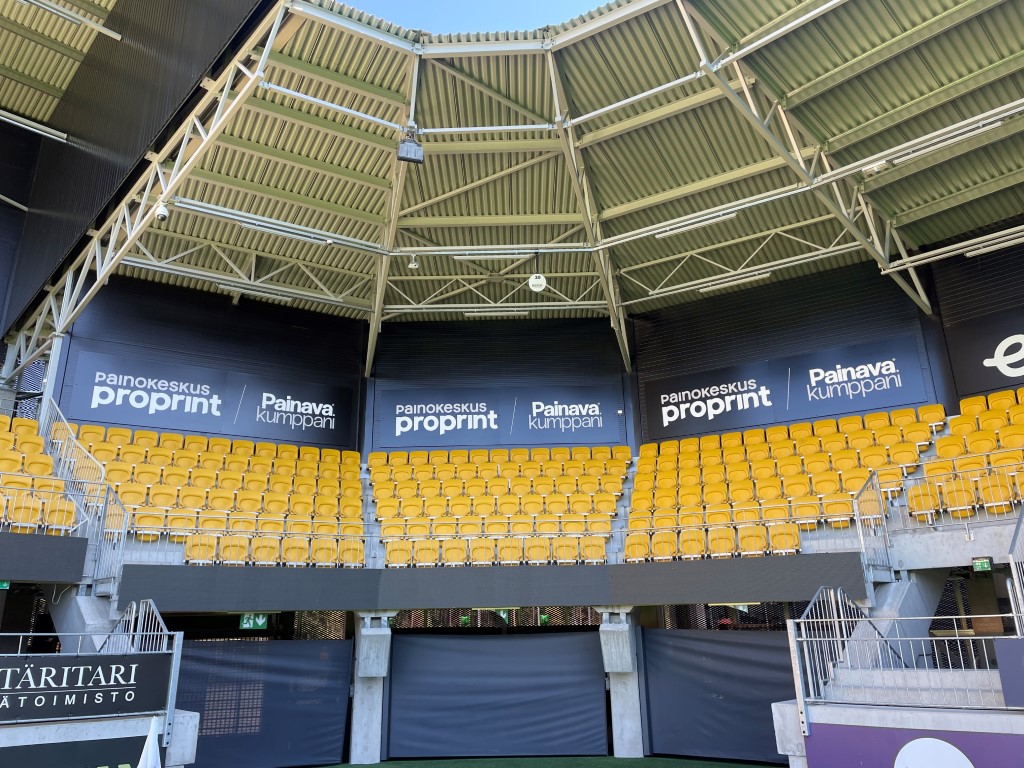 Stadion-mainokset